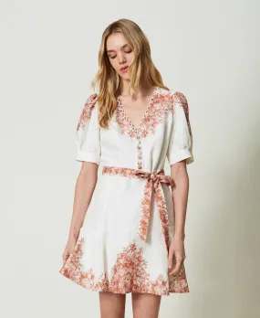 Vestido corto de lino con estampado de flores