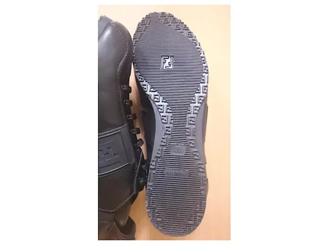 Zapatillas Fendi, gr. 39 Negro 